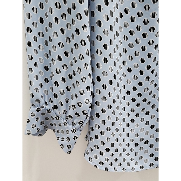 Loft Stunning Blue Flowy Blouse - Picture 2 of 6